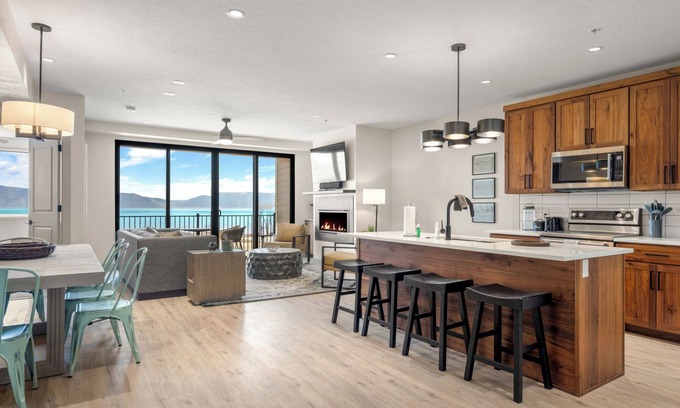 Garden City Apartment | Suite 301 @ Water's Edge Resort