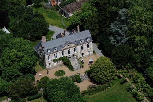 Besse-sur-Braye Bed & Breakfast | Suite au château - Domaine de la Gavolerie