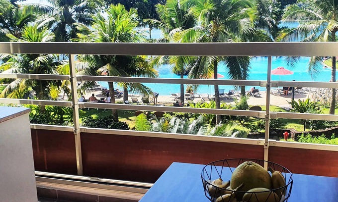 Arue Apartment | Suite F2 Arue Tahiti seaside free access swimming pool spa gym