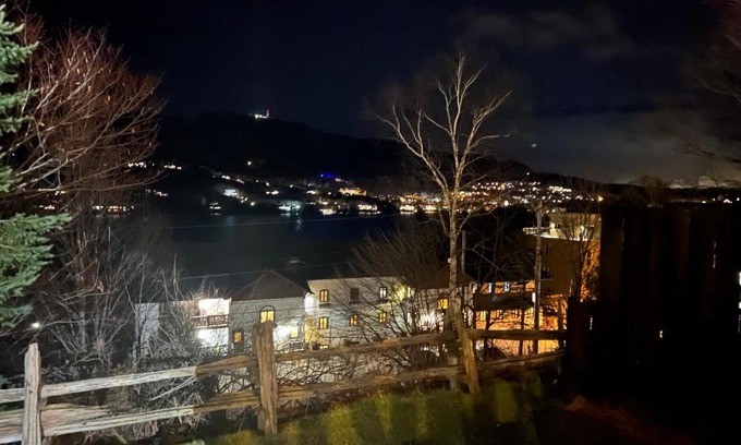 Mont-Tremblant Apartment | Suite front view on lake tremblant &mountain