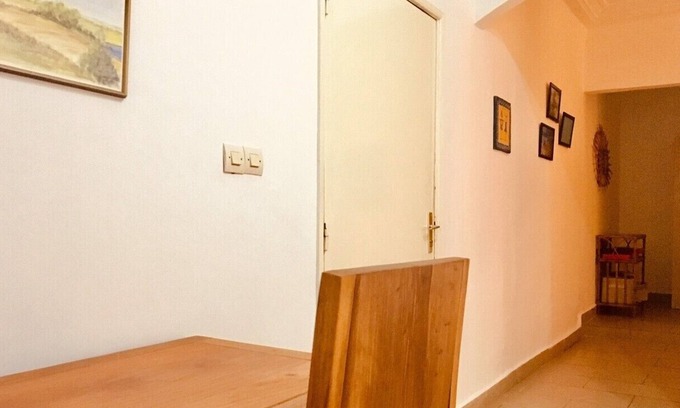 Conakry Bed & Breakfast | Suite in guest house