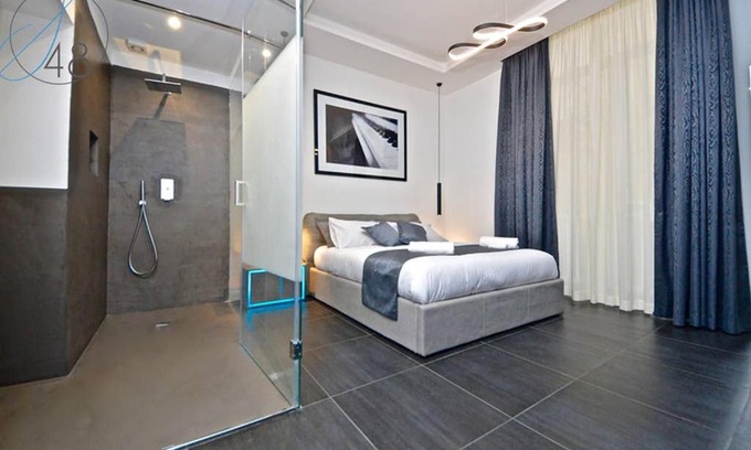 Quartieri Spagnoli Apartment | Suite Quarantotto