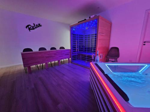 Differdange Apartment | Suite Spa, Jacuzzi & Sauna
