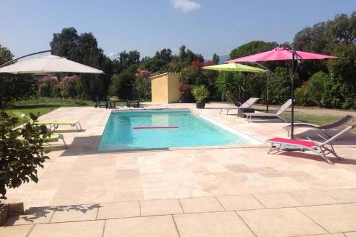 Ghisonaccia Apartment | Suite spacieuse avec accès piscine