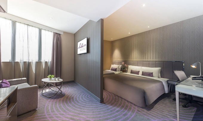 Kwai Chung House | Suite with 1 king+1 single+1 sofa bed, FREE WiFi