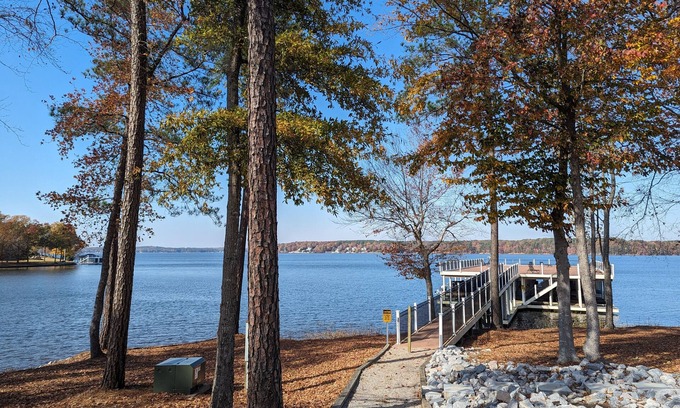 Littleton House | Summer Getaway with "No Egrets"! Your Lake Gaston haven awaits you! 🌊
