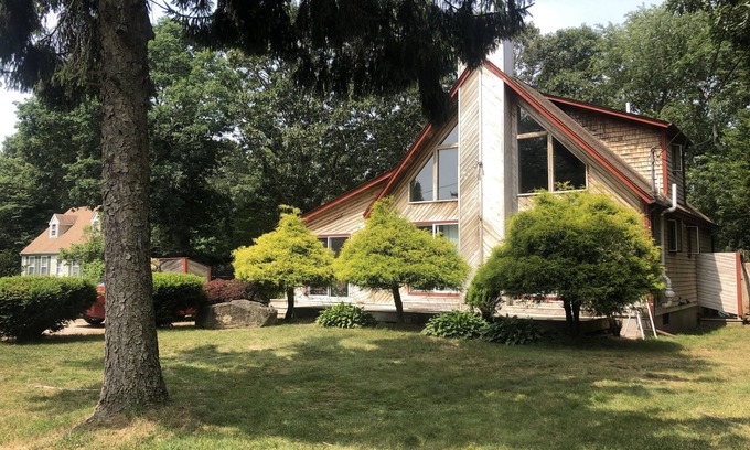 Charlestown House | Summer Relaxing on expansive decks, large yard, minutes from the beach!