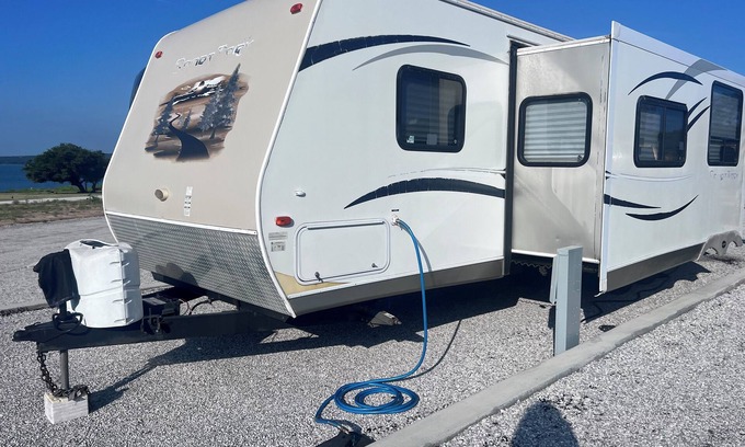 Bridgeport Resort | Summer’s Paradise: Your Dream Lakeside Getaway