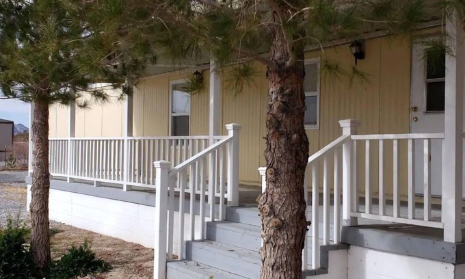 Pahrump House | Sun Angel House 3 Wild view near death valley