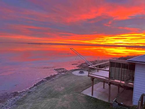 Quinte West Apartment | Sun Chaser Bay