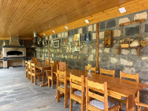 Yeghegnadzor House | Sun House