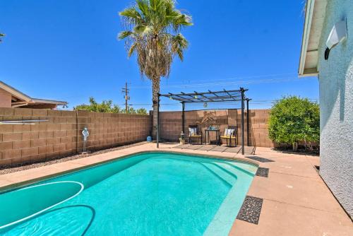 Countryside Terrace House | Sun-Lit Tucson Digs with Private Pool and Patio!