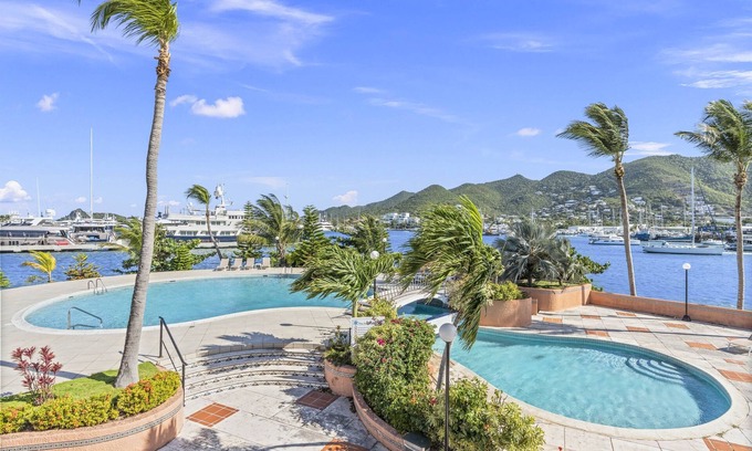 Cole Bay Condo | Sunny Days at Simpson Bay Yacht Club