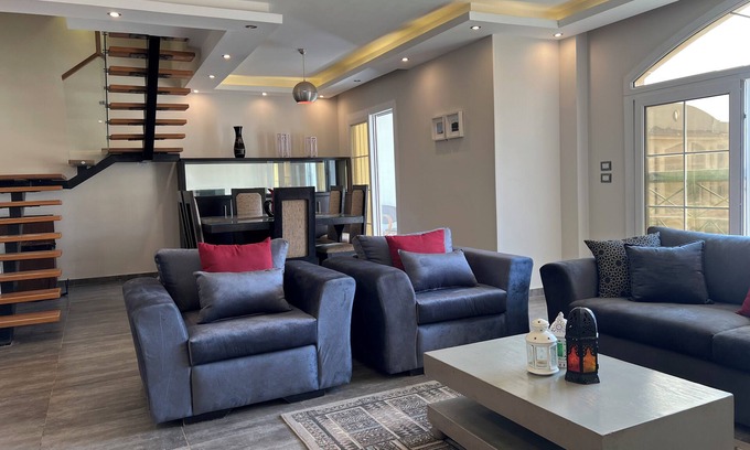 Shubra al Khaymah Apartment | Sunny Elegant apartment in wonderful New Cairo Near AUC with WiFi, AC