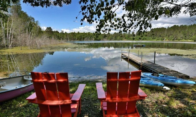 Solon Springs House | Sunnyside Cabin, Pet Friendly on Breakfast Lake in Barnes, WI