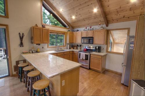 Sunnyside House | Sunnyside Up cabin