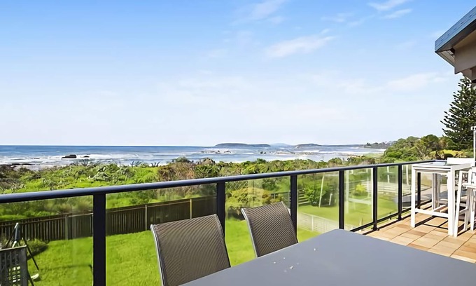 Tomakin House | Sunpatch at Tomakin Beach
