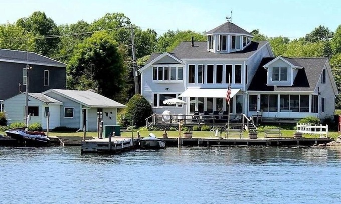Sodus Point House | Sunrise Bay - Lakefront home,🌞rise view & walk to beach w/boat dock