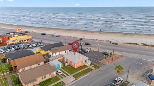 San Jacinto House | Sunrise Serenade Fabulous Location with Beautiful Ocean View