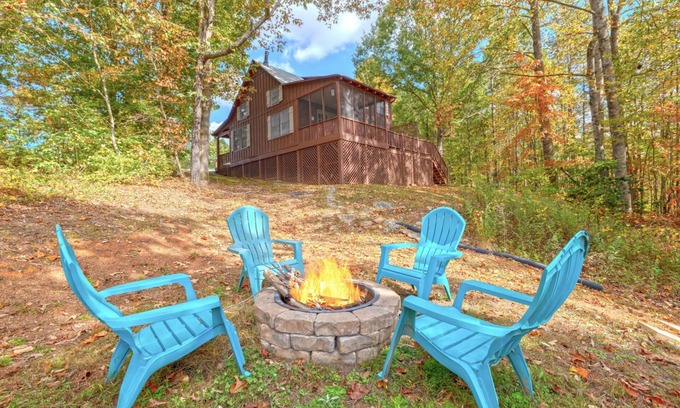 Helen Cabin | Sunset Overlook - 3rd Night Free! See Details Below