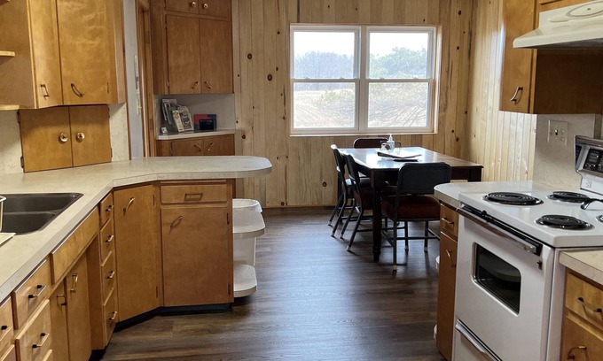 Willard Cabin | Sunset Pines Resort