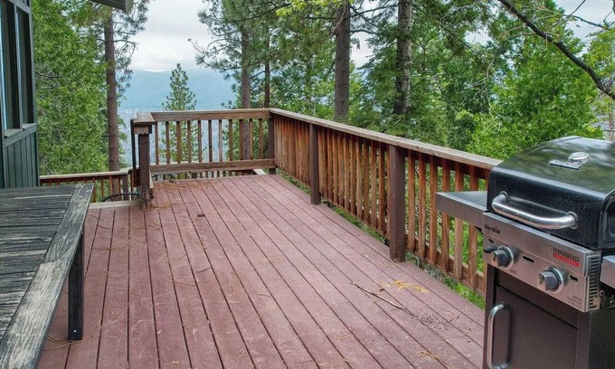 Yosemite West House | Sunset Retreat NEW LISTING. Inside Yosemite PARK! Close to Half Dome, Ski Area