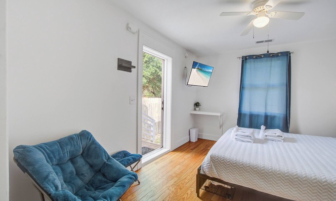 Charleston Apartment | Sunset Sands Hideaway