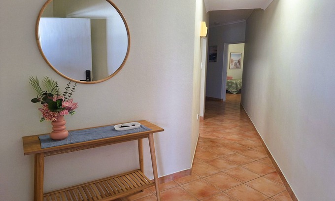 Darwin City Centre Apartment | Sunset views, close to Gardens, CBD and Mindil