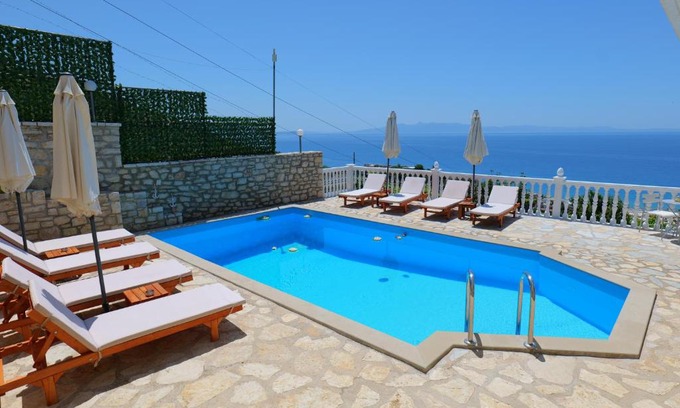 Qeparo House | Sunset villas