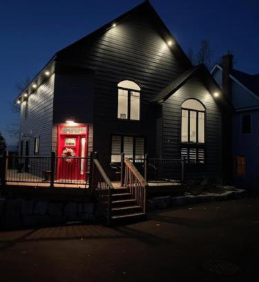 Greater Napanee House | Sunsets At The Oasis
