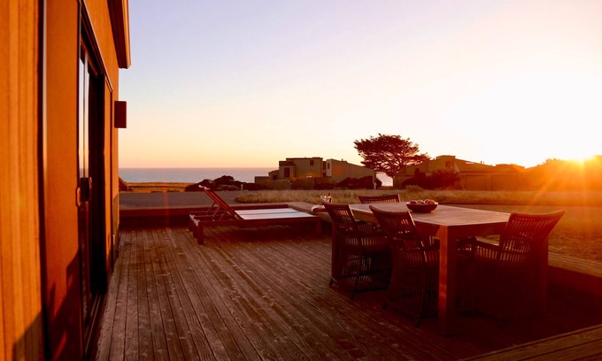 Sea Ranch House | Sunsets over the ocean, waves, whales, serenity, luxury on the bluff