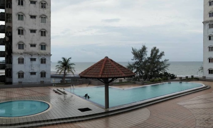 Taman Haji Zainal House | Sunshine Bay Resort Port Dickson