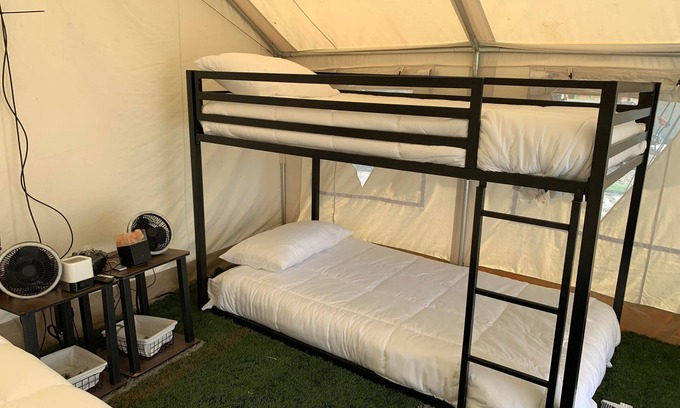 Circleville RV Rental | Sunshine- -Best glamping experience, Middletown ny