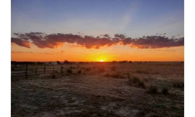 Canyon House | Sunshine Casita! A quiet country setting.10 minute drive to Palo Duro Canyon.