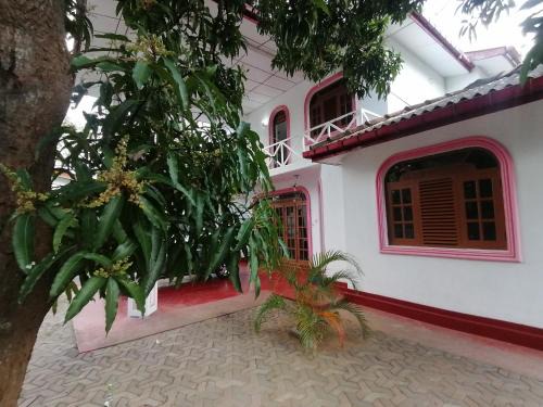 Polonnaruwa House | Sunshine Guest House