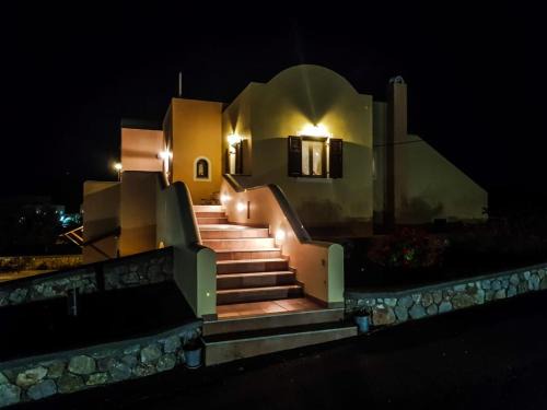 Karterados House | Sunshine house for 9, cozy set up,verandas, sea view.