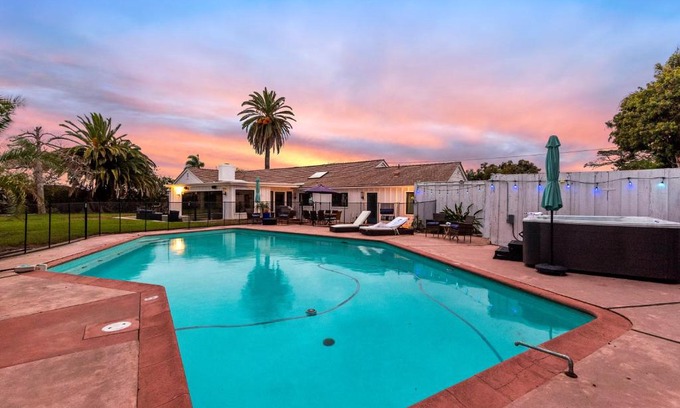 Carlsbad House | Sunshine Stunner