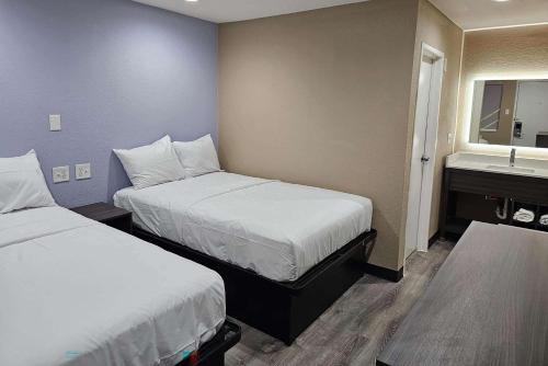 Big Spring Hotel | Super 8 by Wyndham Big Spring