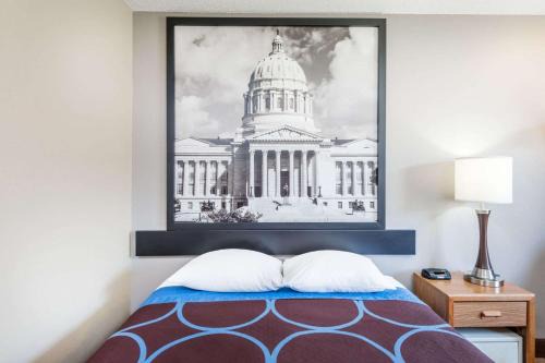 West Plains Hotel | Super 8 by Wyndham West Plains