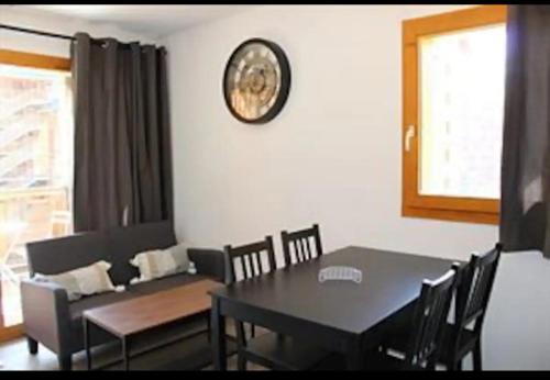 Saint-Etienne-en-Devoluy Apartment | Super Devoluy T2 balcon plein sud