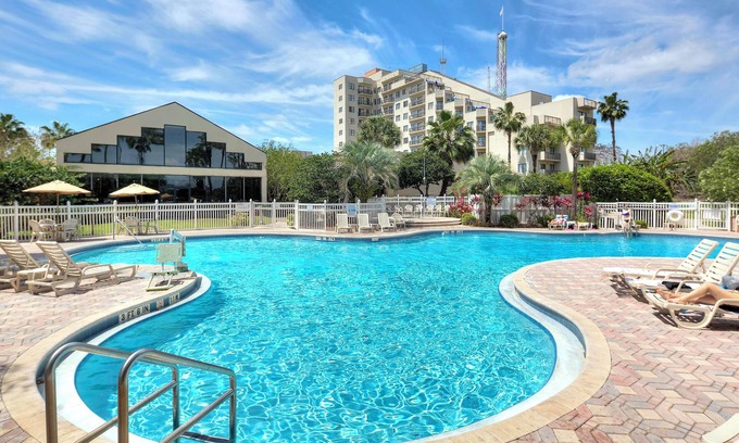 Florida Center Condo | Super Location in International dr, 5 minutes from Universal Studios