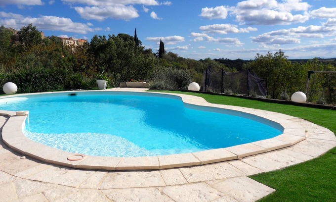 Autignac Villa | Superb and quiet villa for 6 people with pool and unobstructed view