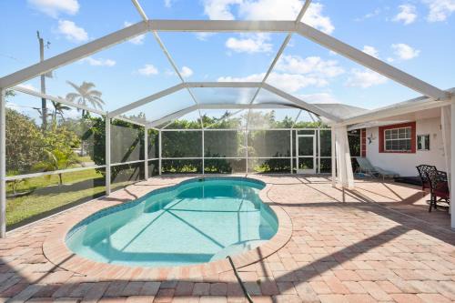 Bonita Shores House | Superb Holiday Villa with a Pool in Bonita Springs