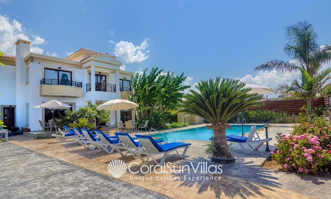 Argaka Villa | Superb Spacious Sea Front Villa - sleeps 9 - ASK for 10% off 2021