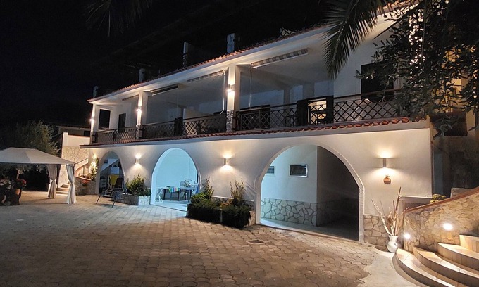Peschici Apartment | Superb Three-room apartment on the ground floor of a villa with swimming pool