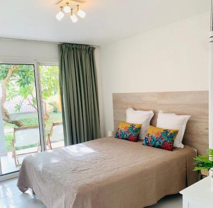 Sainte-Anne Apartment | Superbe Studio Ultra COSY à 2 min de la PLAGE