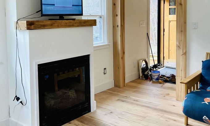 Kittery Point House | Surf cottage