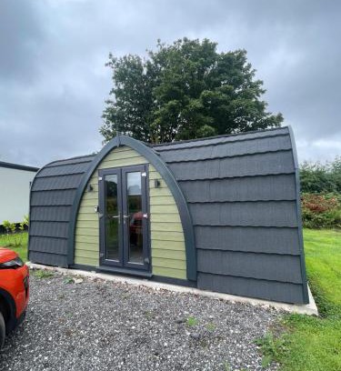Sutton Weaver Ski Chalet | Sutton Fields Pod