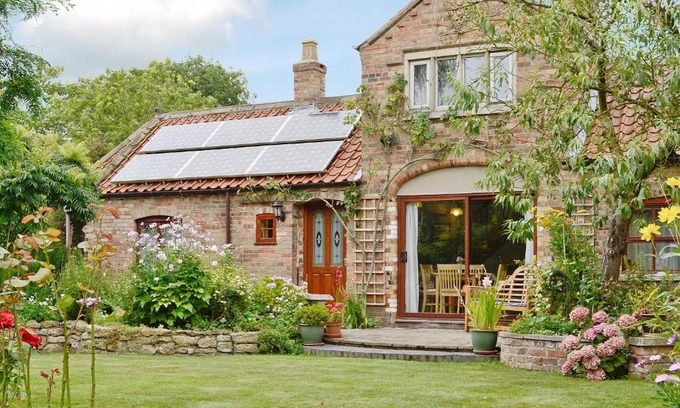 Holton Le Clay House | Swallows Barn