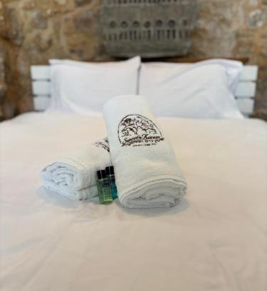 Ein Karem Bed & Breakfast | Sweet ‘En Kerem View